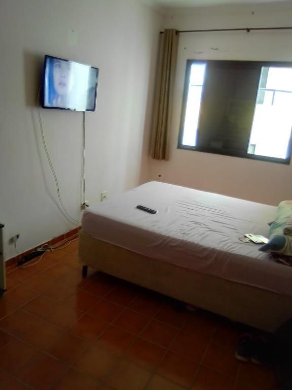 Apartamento à venda com 1 quarto, 60m² - Foto 6