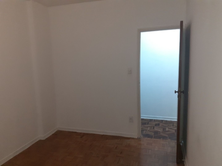 Apartamento à venda com 3 quartos, 160m² - Foto 19