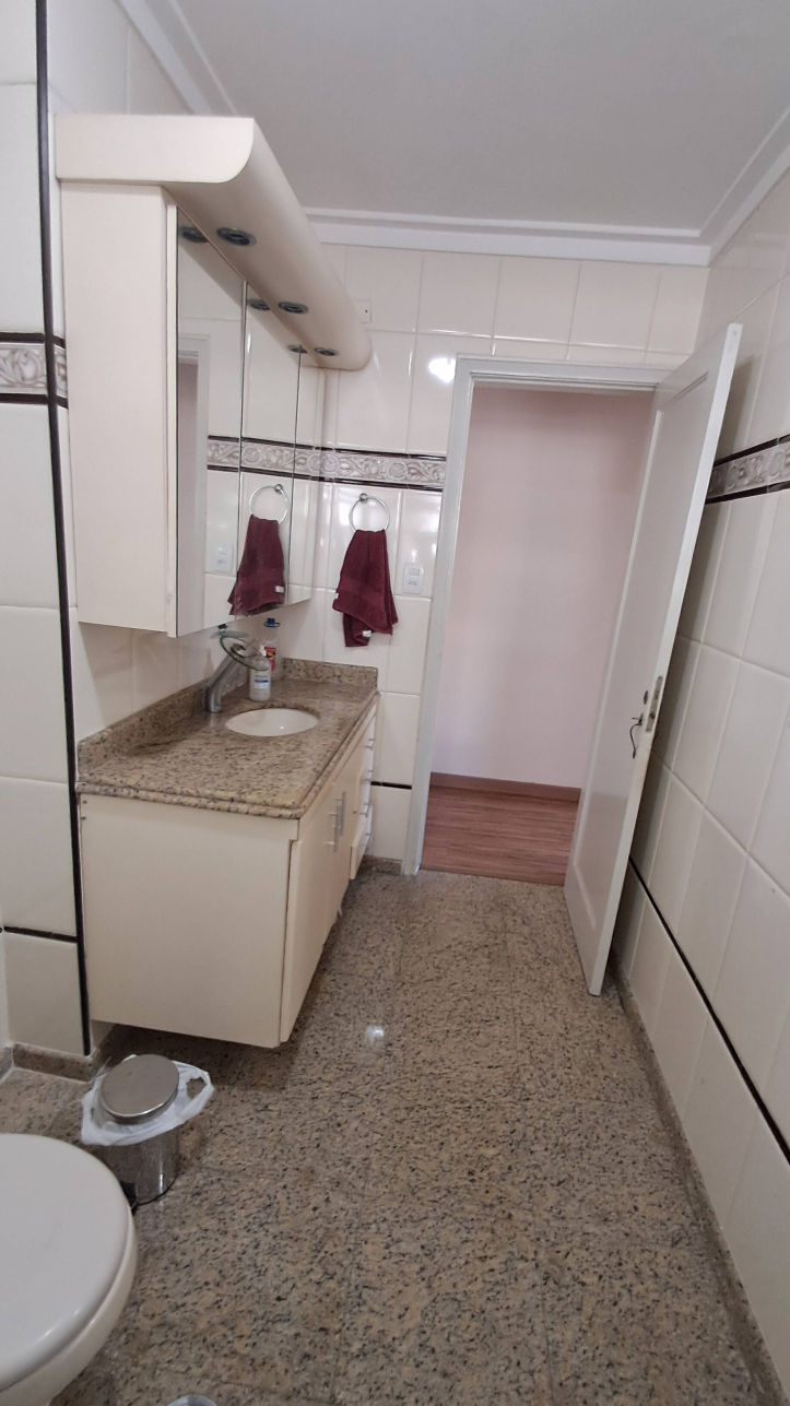 Apartamento à venda com 3 quartos, 107m² - Foto 19