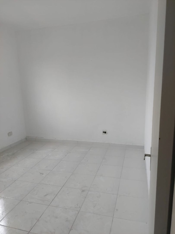 Apartamento à venda com 2 quartos, 102m² - Foto 9