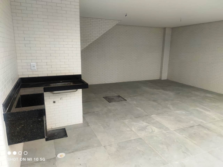 Casa à venda com 2 quartos, 100m² - Foto 3