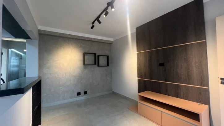 Apartamento à venda com 2 quartos, 71m² - Foto 2