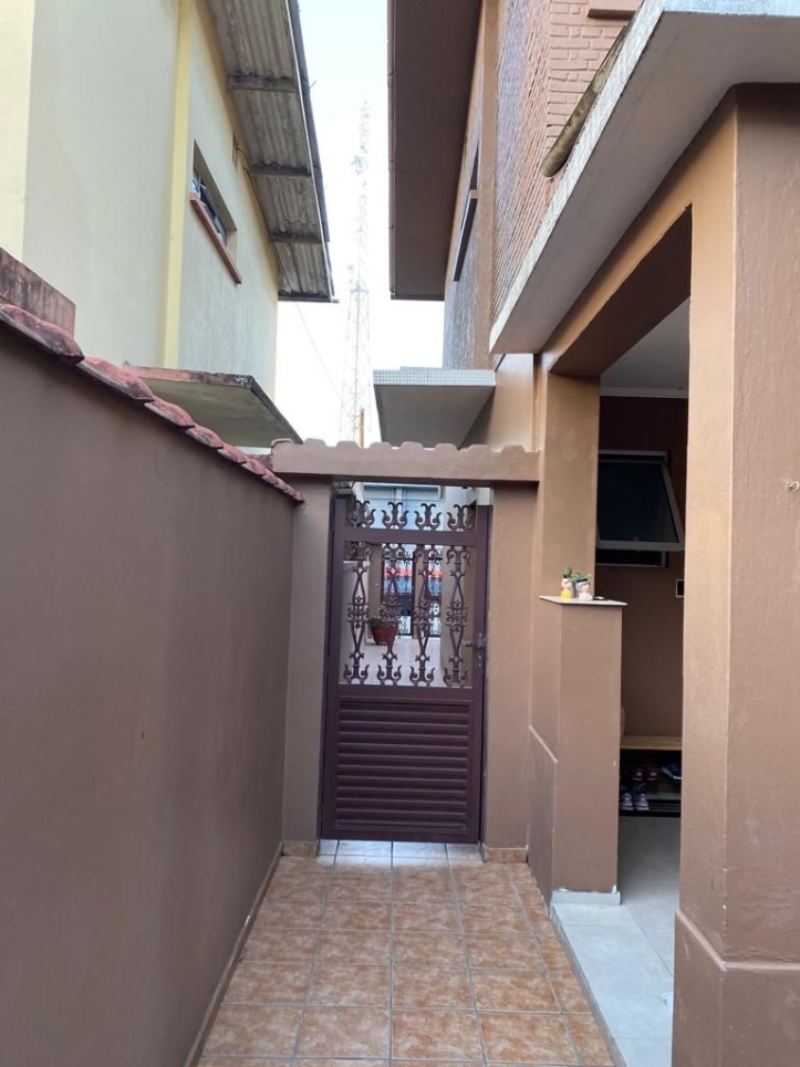 Casa à venda com 2 quartos, 160m² - Foto 14