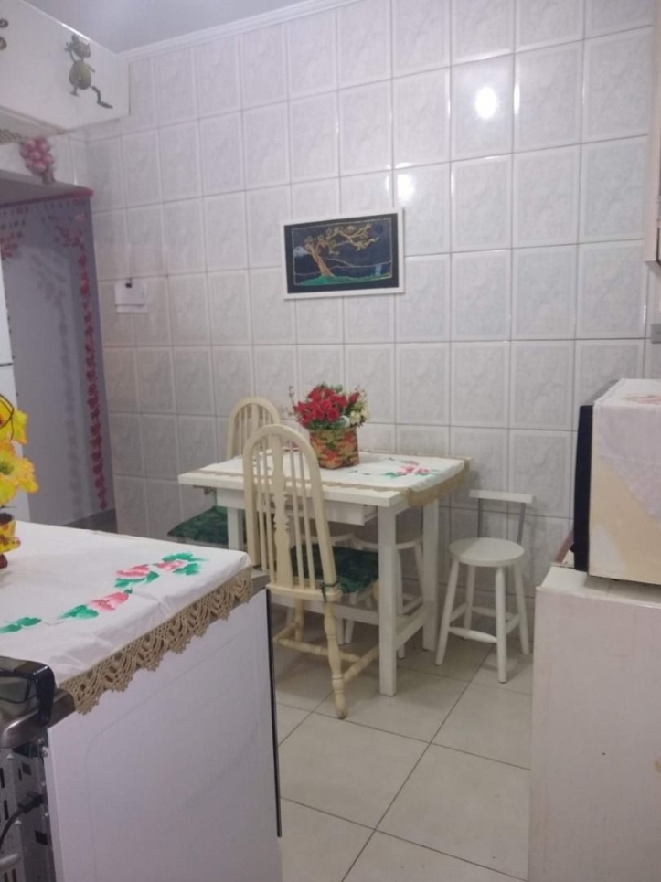 Casa à venda com 2 quartos, 60m² - Foto 5