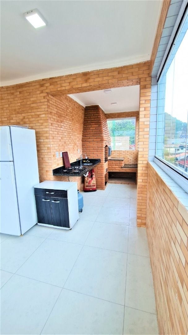 Casa à venda com 5 quartos, 320m² - Foto 18