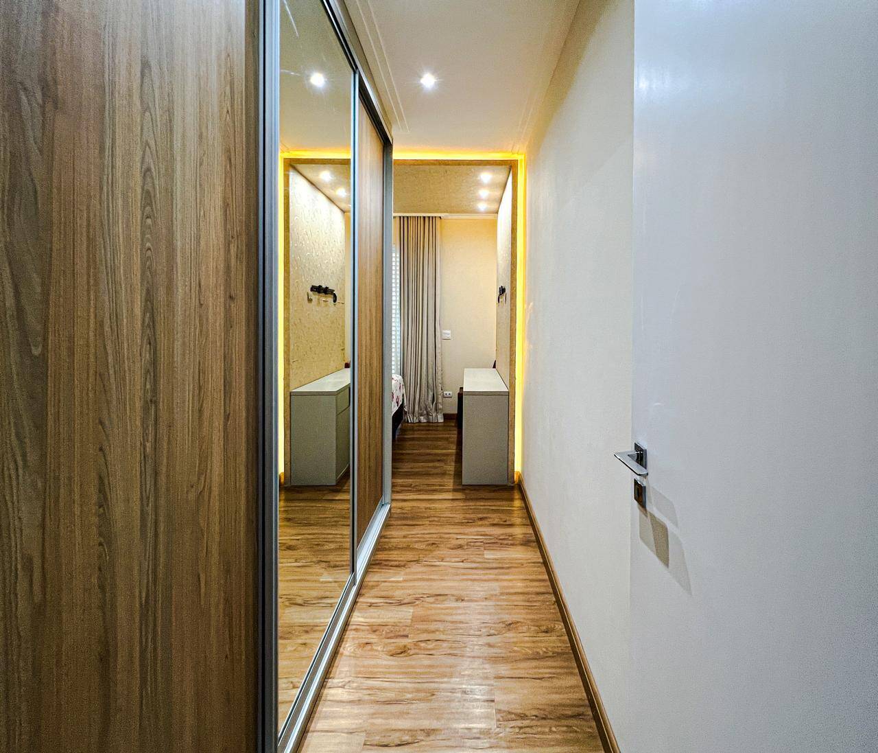 Apartamento à venda com 4 quartos, 153m² - Foto 16