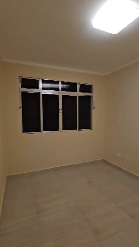 Apartamento à venda com 1 quarto, 43m² - Foto 2