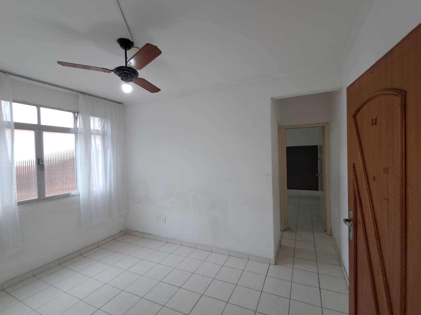 Apartamento à venda com 1 quarto, 75m² - Foto 5