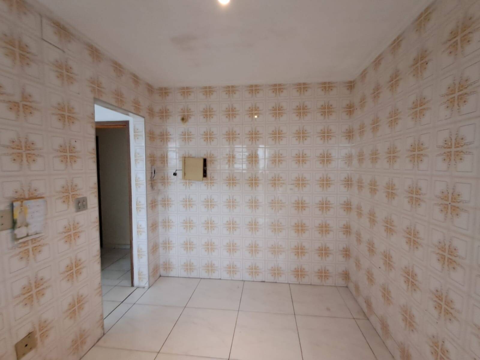 Apartamento à venda com 1 quarto, 75m² - Foto 8