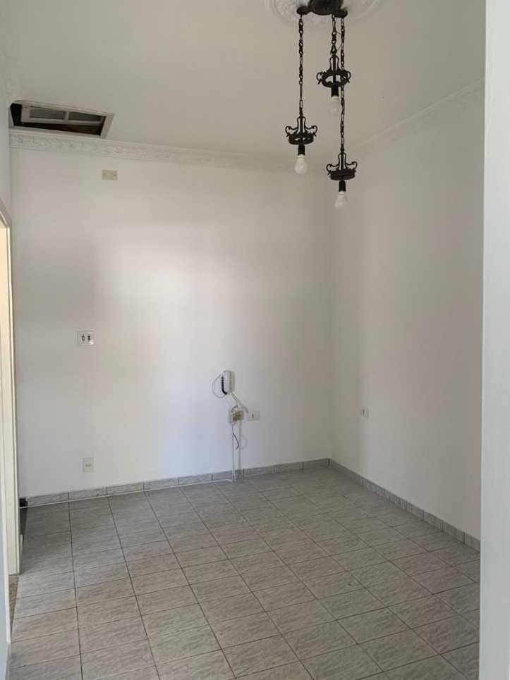 Casa à venda com 2 quartos, 76m² - Foto 4