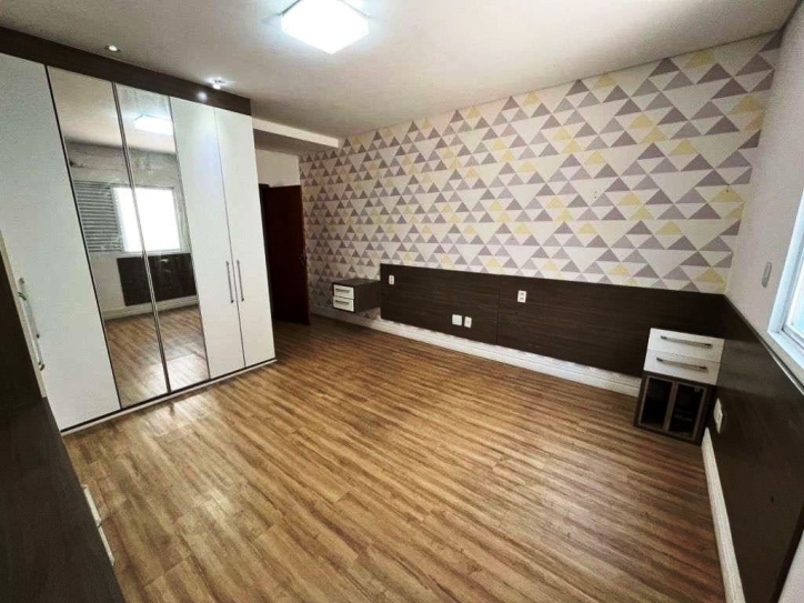 Casa à venda com 3 quartos, 160m² - Foto 11