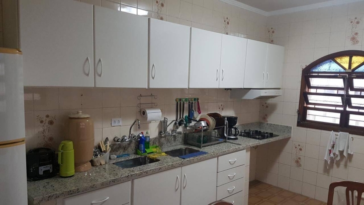 Casa à venda com 3 quartos, 200m² - Foto 31