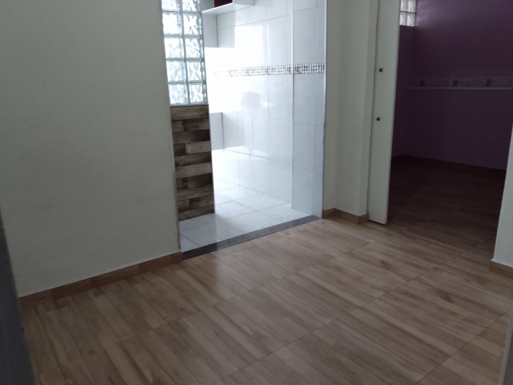 Apartamento à venda com 1 quarto, 40m² - Foto 2