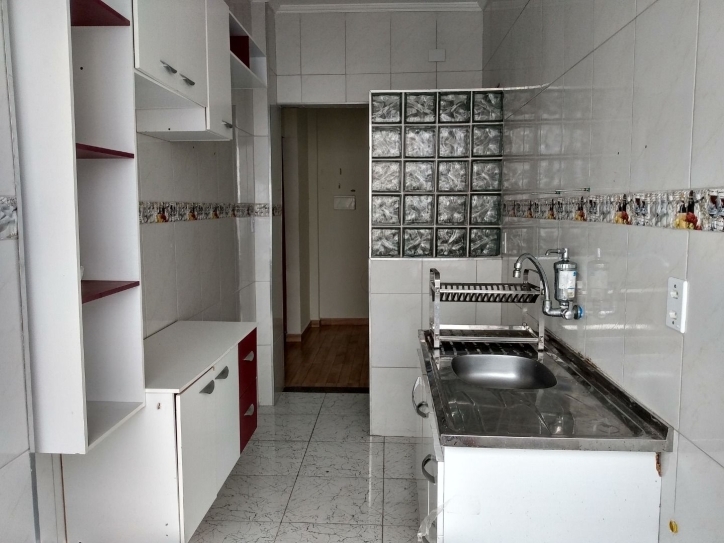 Apartamento à venda com 1 quarto, 40m² - Foto 12