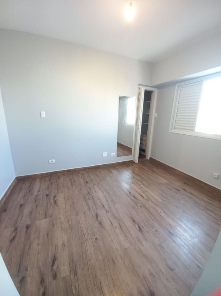 Apartamento à venda com 3 quartos, 91m² - Foto 14