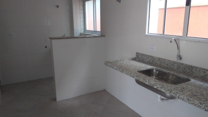 Casa à venda com 3 quartos, 92m² - Foto 14