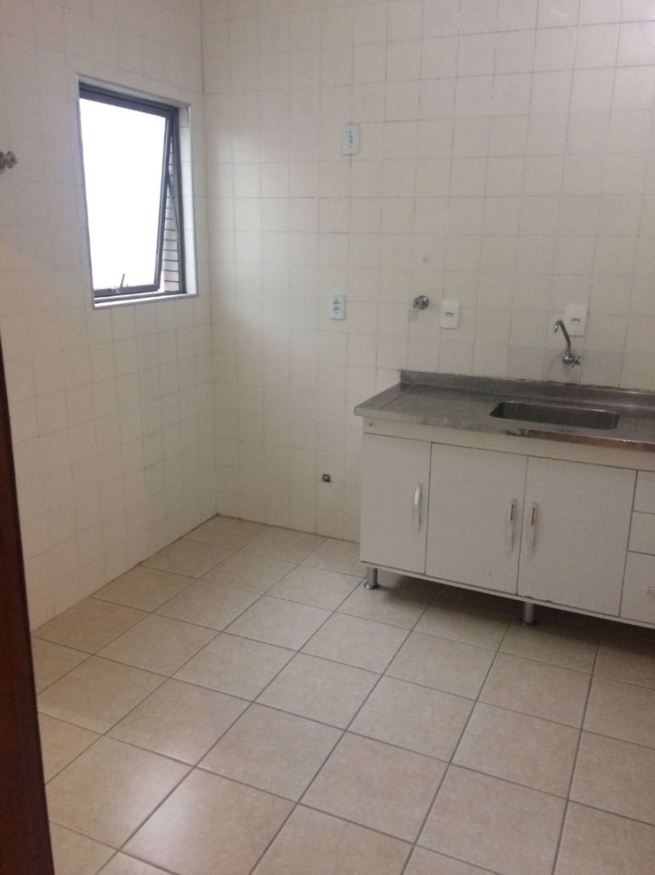 Apartamento à venda com 2 quartos, 85m² - Foto 11