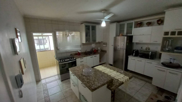 Apartamento à venda com 3 quartos, 106m² - Foto 20