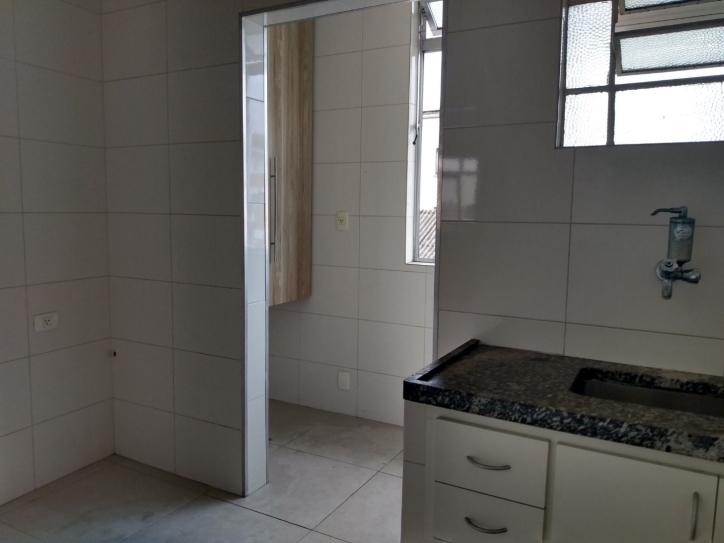 Apartamento à venda com 2 quartos, 76m² - Foto 4