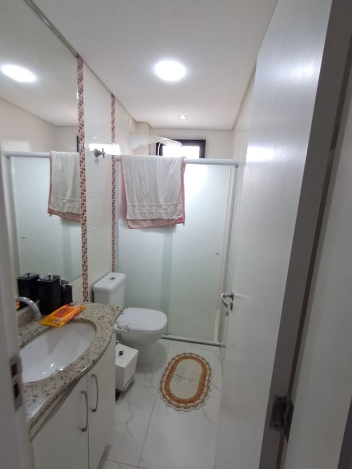 Casa à venda com 3 quartos, 169m² - Foto 10