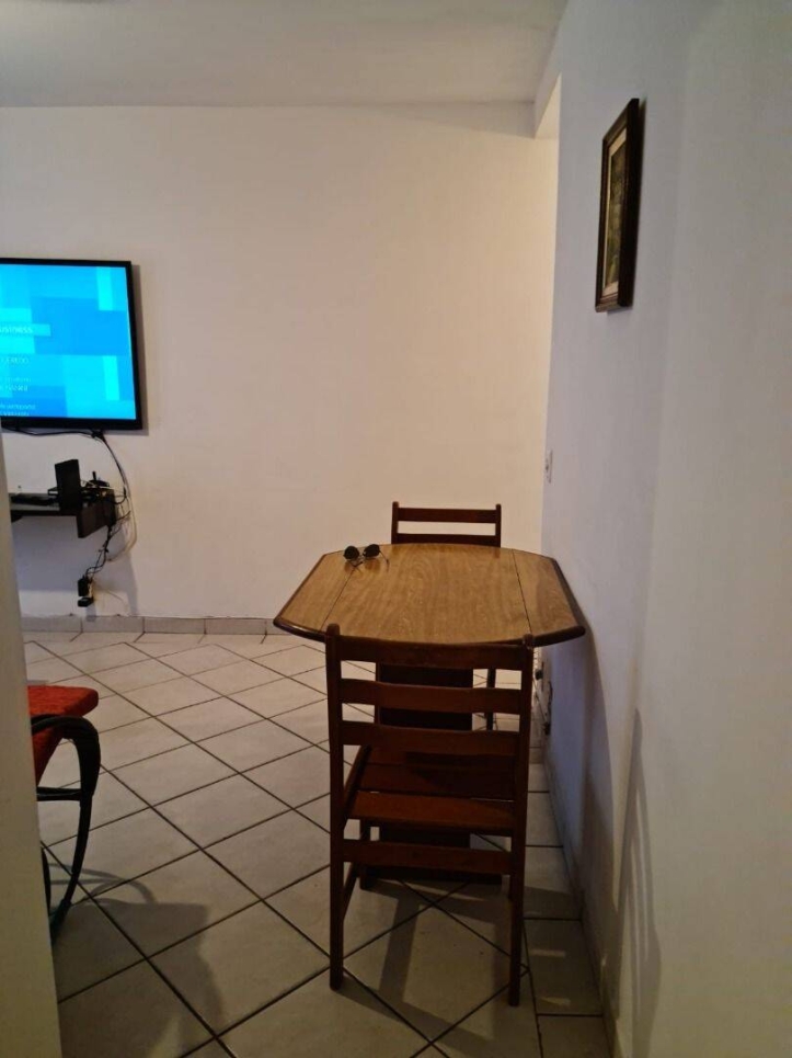 Apartamento para alugar com 1 quarto, 100m² - Foto 21