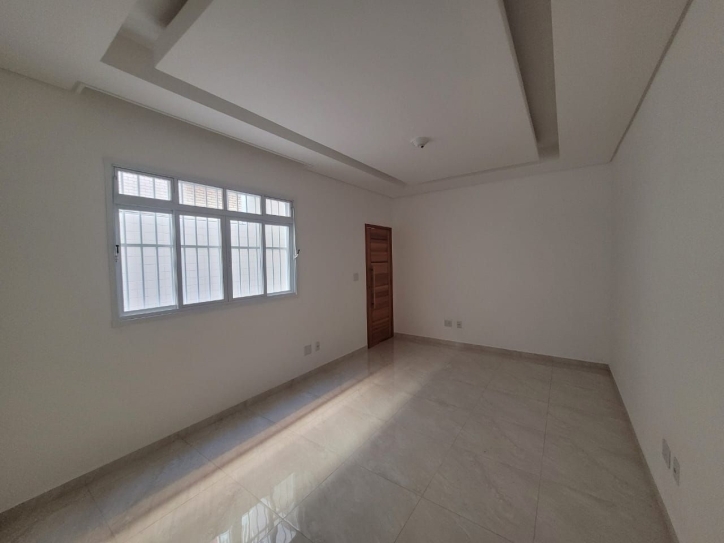 Casa à venda com 2 quartos, 70m² - Foto 13