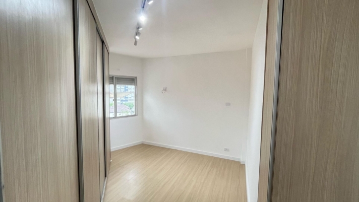 Apartamento à venda com 3 quartos, 110m² - Foto 13