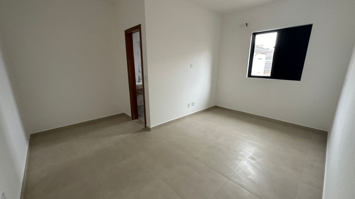 Casa à venda com 2 quartos, 80m² - Foto 5