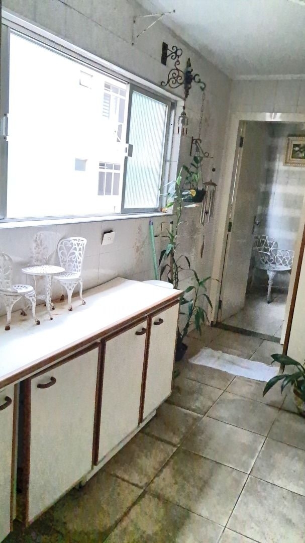 Apartamento à venda com 3 quartos, 164m² - Foto 20