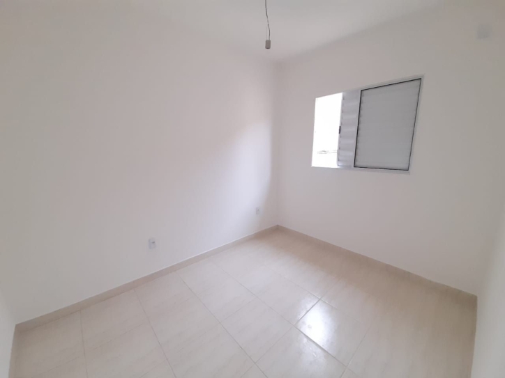 Casa à venda com 2 quartos, 52m² - Foto 14