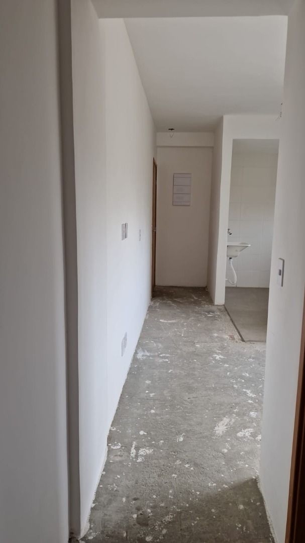 Apartamento à venda com 2 quartos, 41m² - Foto 3