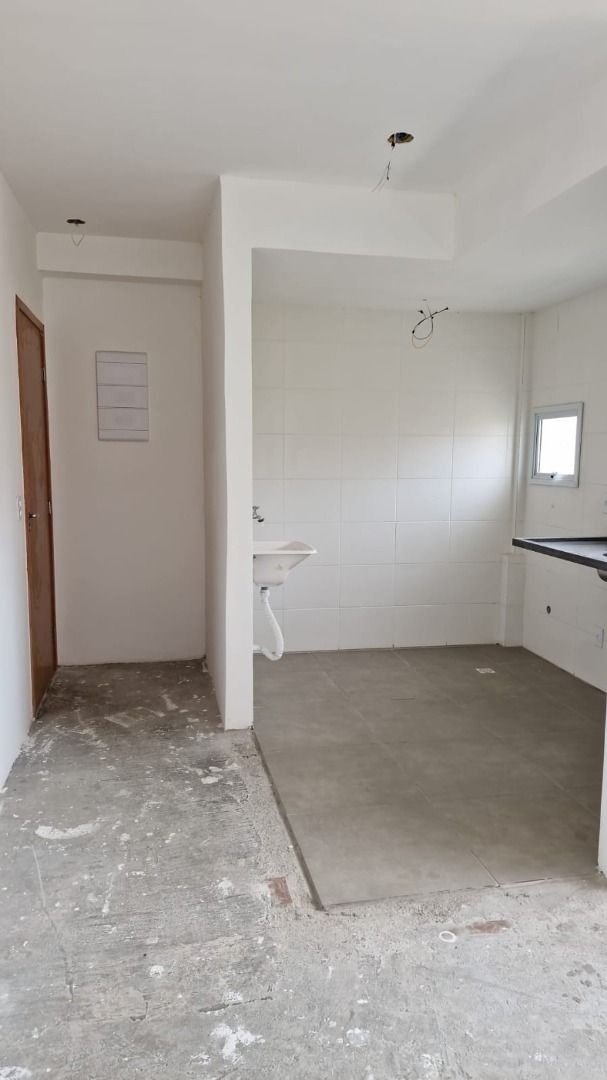 Apartamento à venda com 2 quartos, 41m² - Foto 9