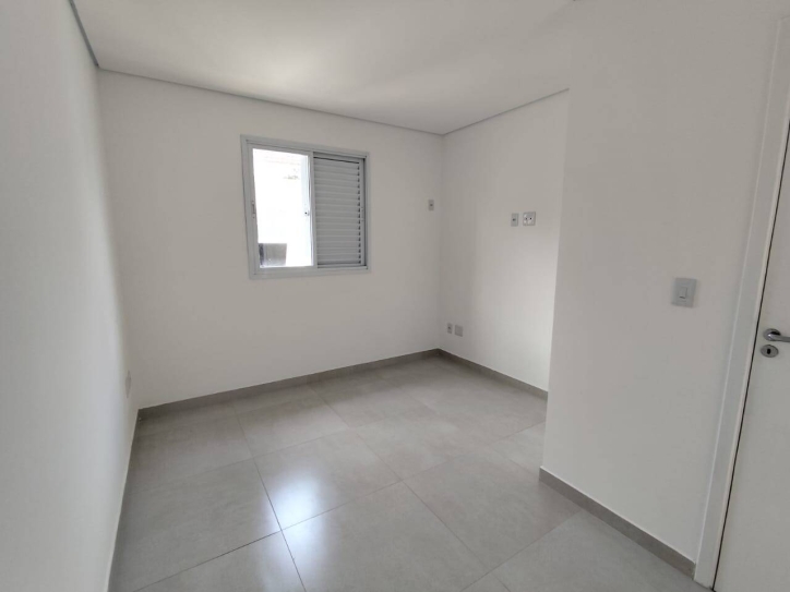 Casa à venda com 2 quartos, 100m² - Foto 12